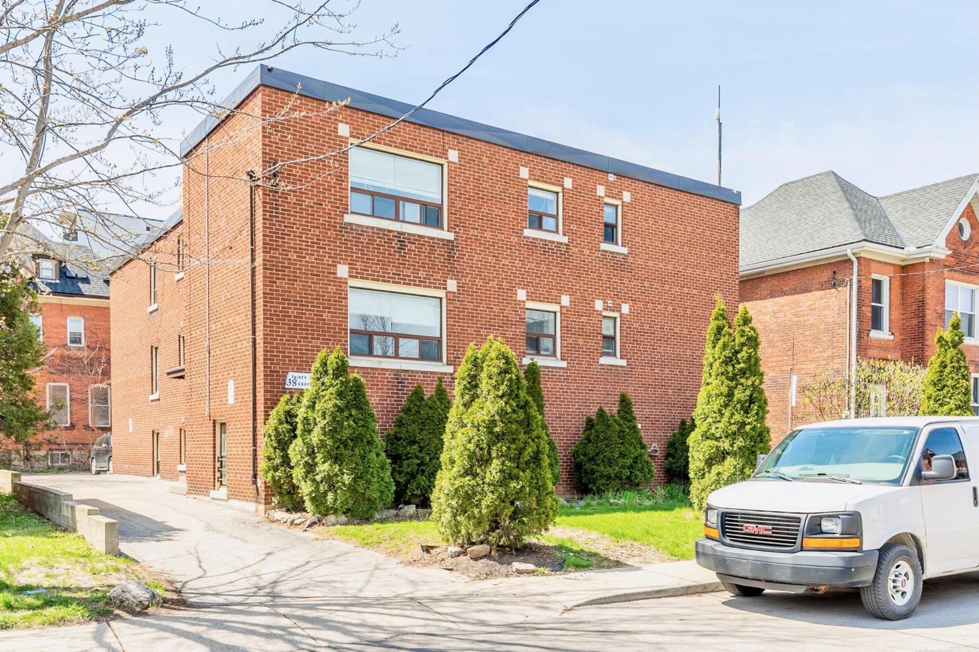Modern Apartment In Corktown Hamilton Sleeps 4 Екстер'єр фото