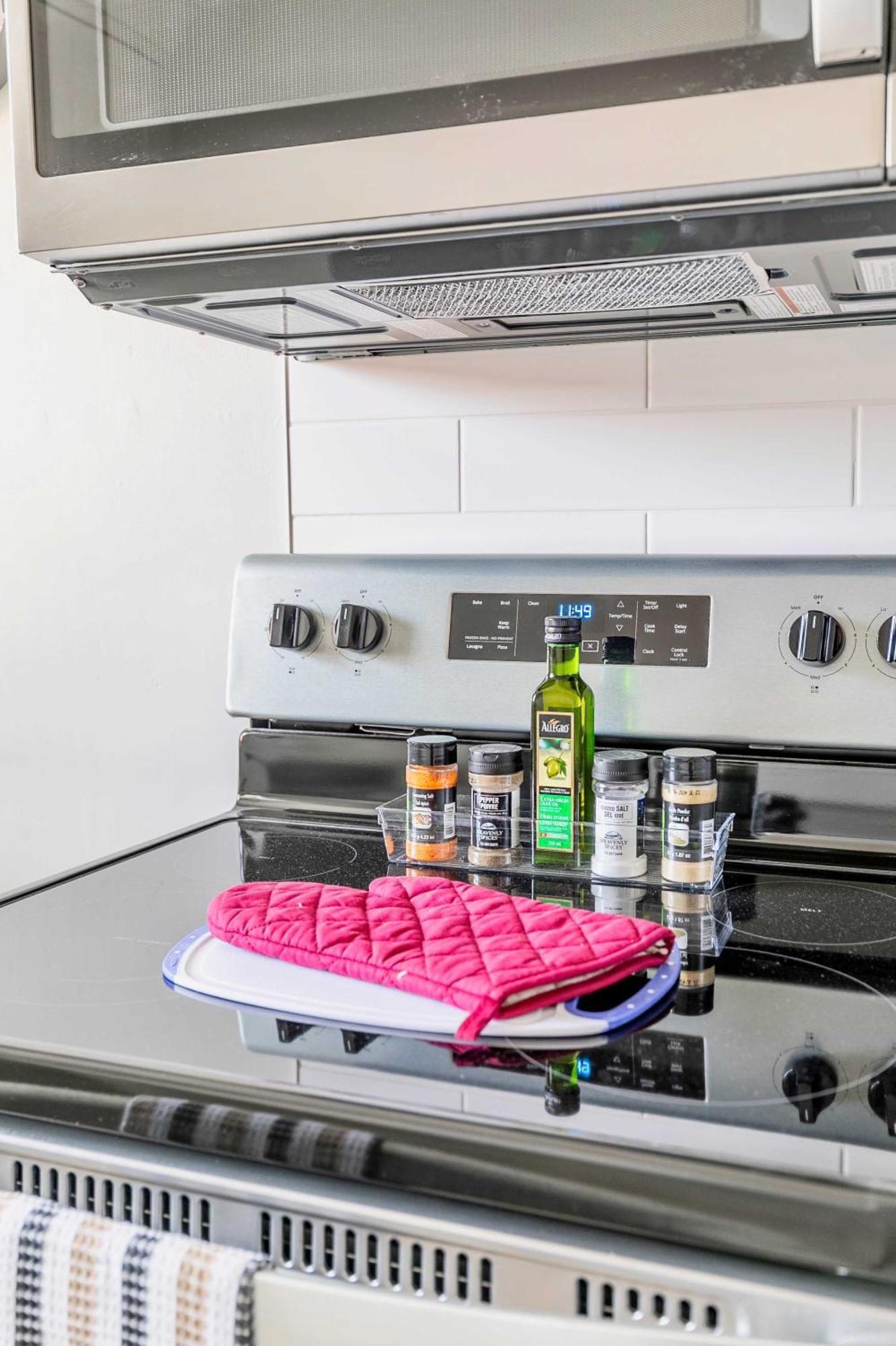 Modern Apartment In Corktown Hamilton Sleeps 4 Екстер'єр фото